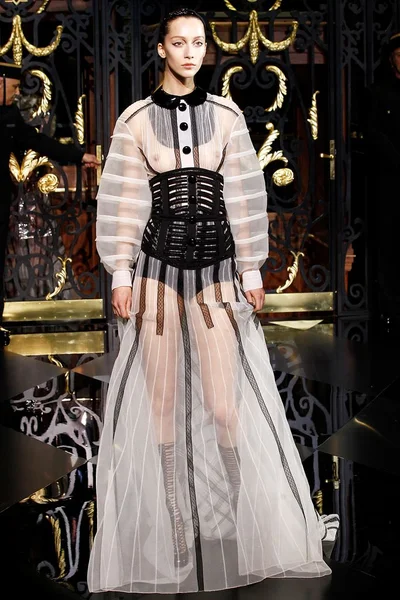 Look 58